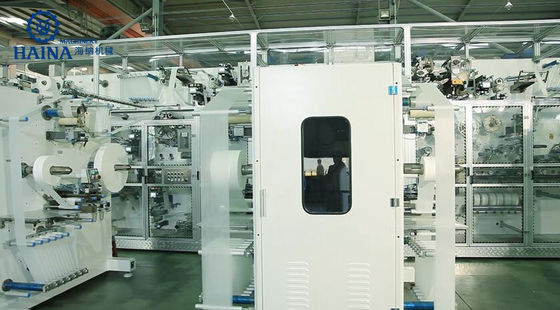 ISO9001 Nordson Glue Applicator Baby Diaper Production Line